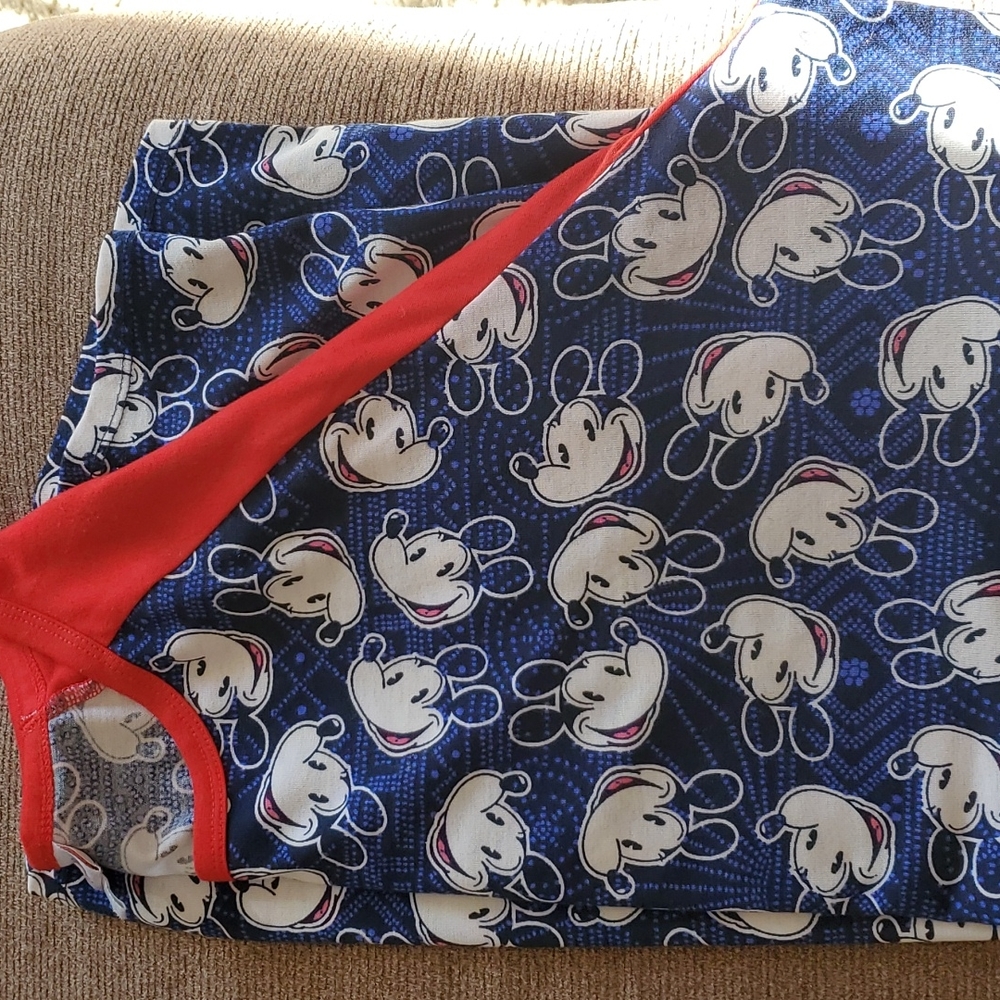 LuLaRoe 2XL Disney Randy